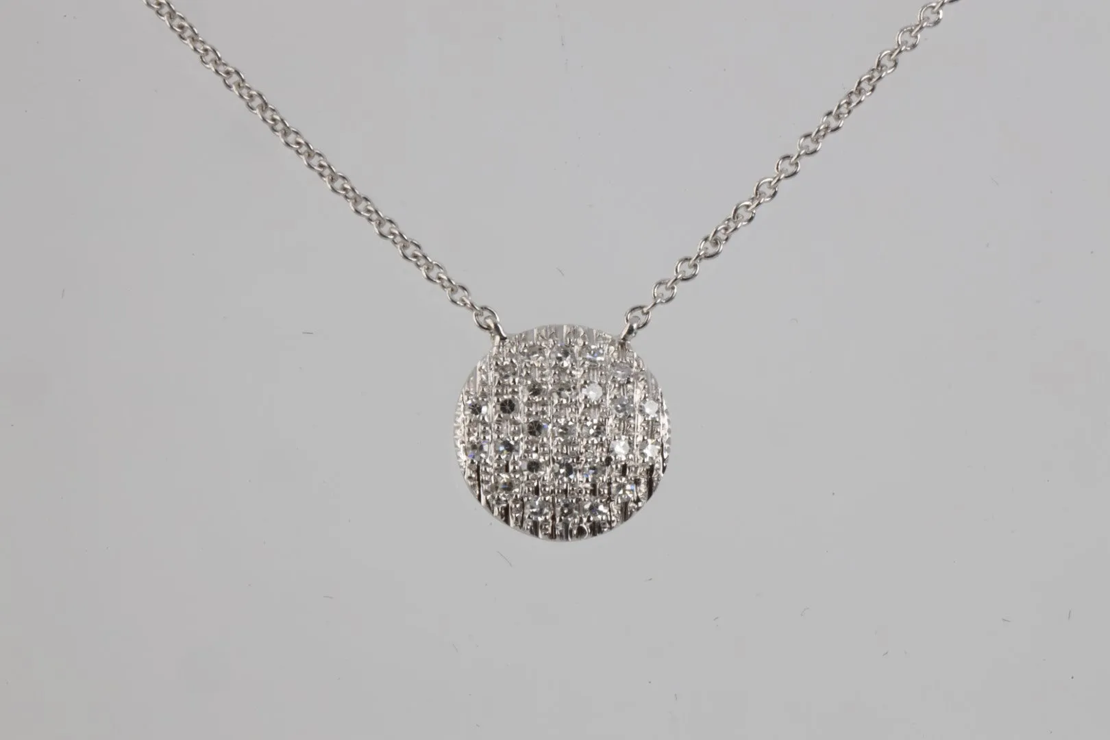 16.5" 14k White Gold 0.24tcw Diamond Necklace & Earrings Set (2.50g.)