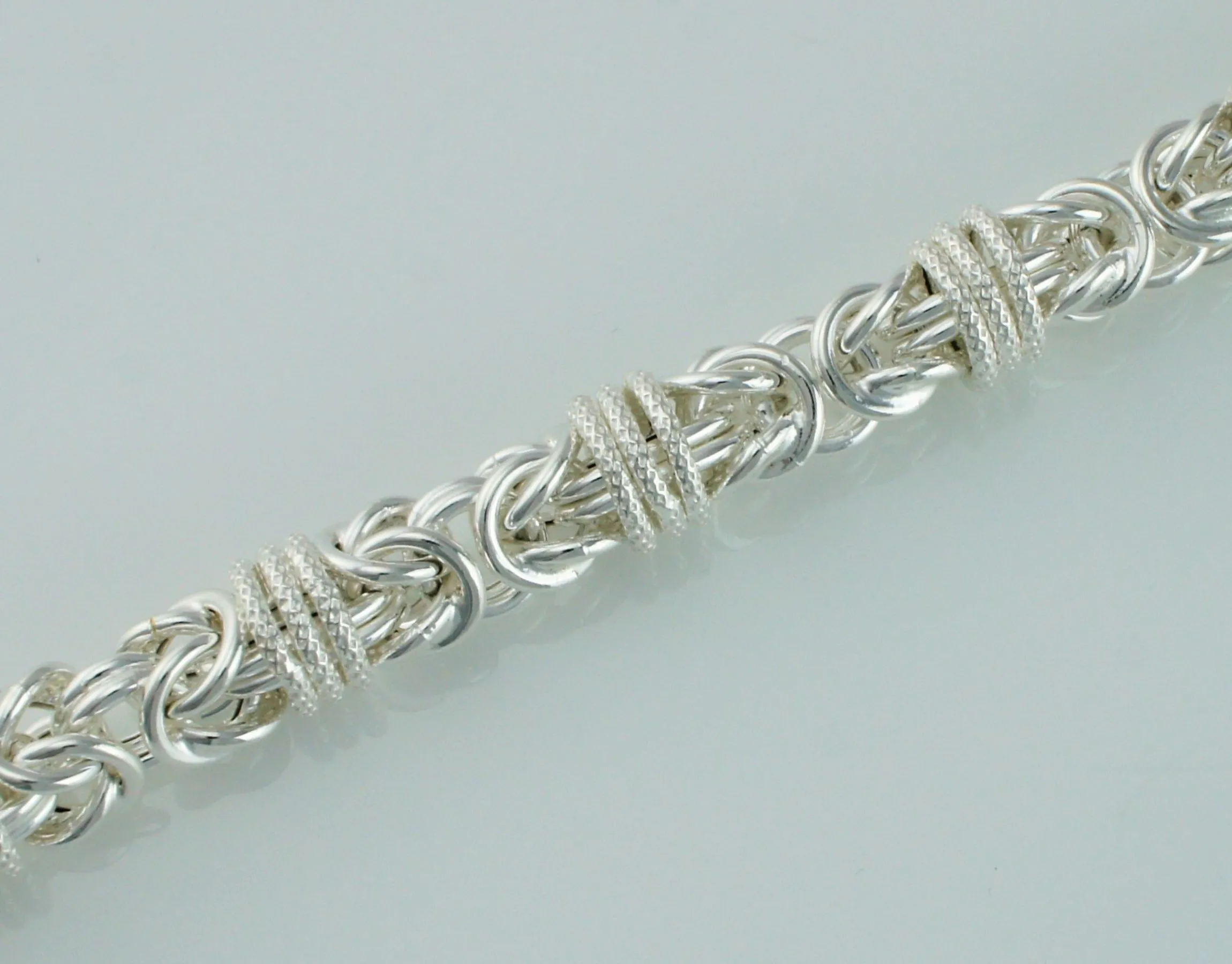 925 Sterling Silver Round Chunky Byzantine Bracelet