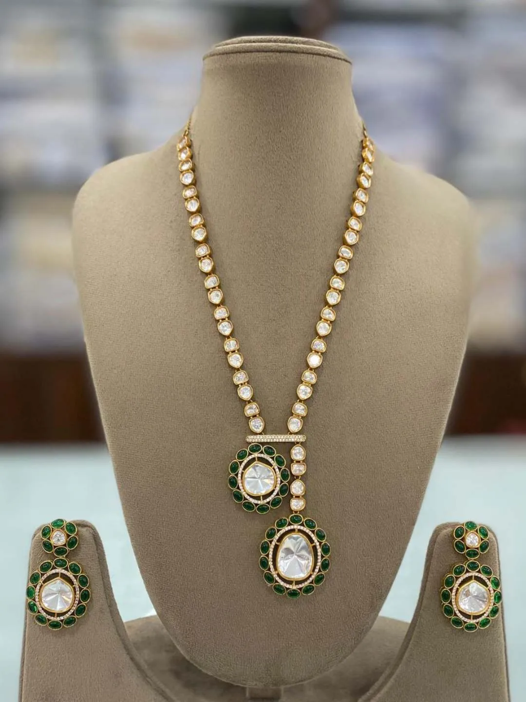 Asymmetric Stylish Polki Kundan Necklace