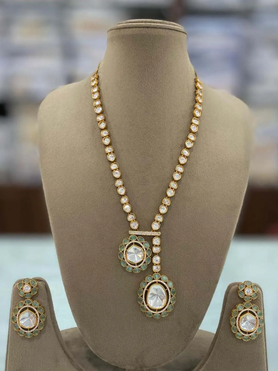 Asymmetric Stylish Polki Kundan Necklace