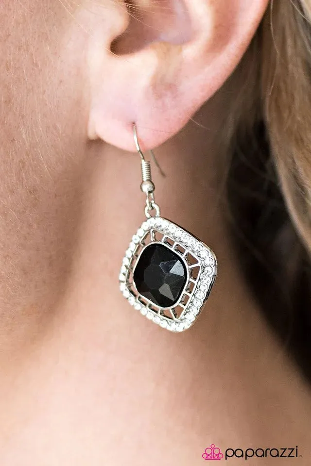 Paparazzi Earring ~ Its A GLAMs World - Black