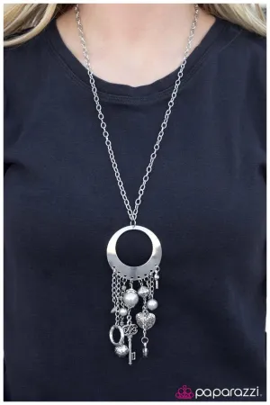 Paparazzi Necklace ~ Key Player - Silver