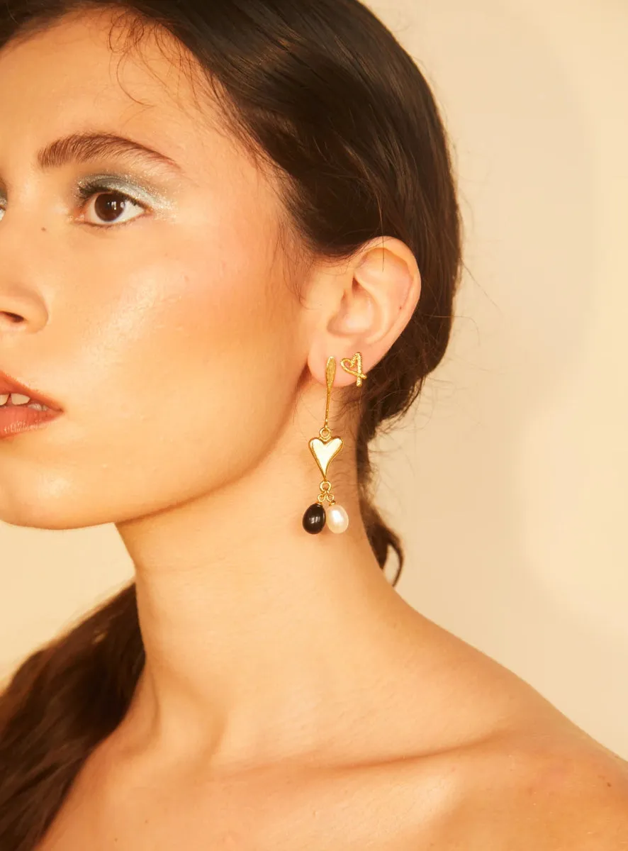 Par Ici Queen of Hearts Earrings - Gold or Rhodium (In-Store)