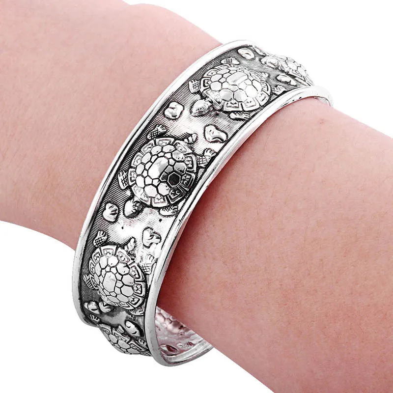 Personalized Ancient Miao Silver Tibetan Silver Bracelet