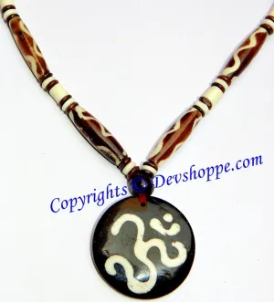 Stylish necklace with Aum (Om) pendant