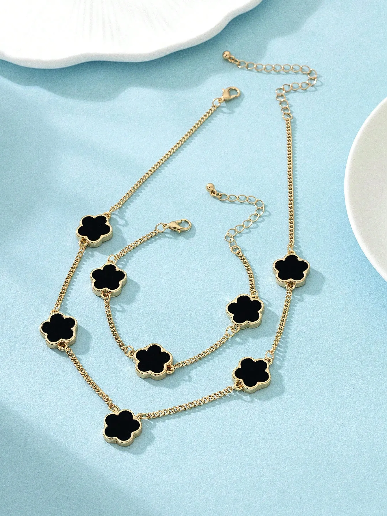 Sweet Metal Flower Bracelet And 1pc Necklace Set