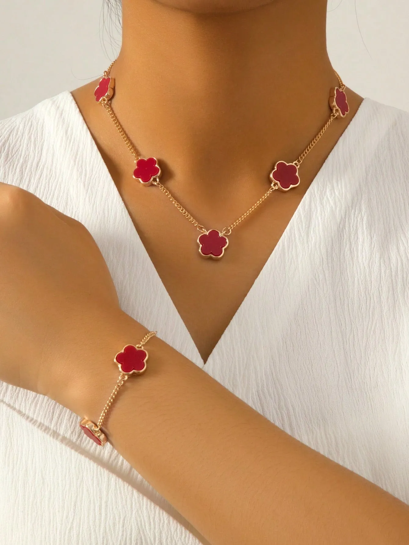 Sweet Metal Flower Bracelet And 1pc Necklace Set