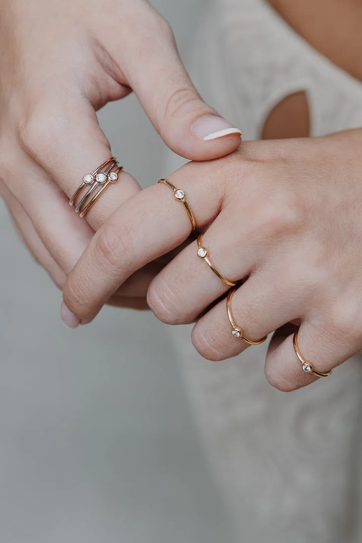 THIN ZIRCON STERLING SILVER RING